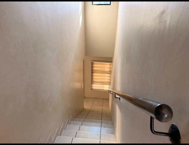 3 BEDROOM TOWNHOUSE FOR SALE IN WATERKLOOF AH